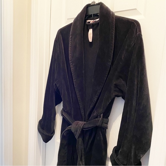 Victoria’s Secret Black Tie Up Robe Size M/L with defect - Picture 3 of 16